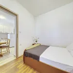 Gazic, No 2 Apartment *