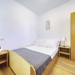 Gazic, No 2 * Zára