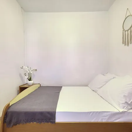 Gazic, No 2 Appartement *