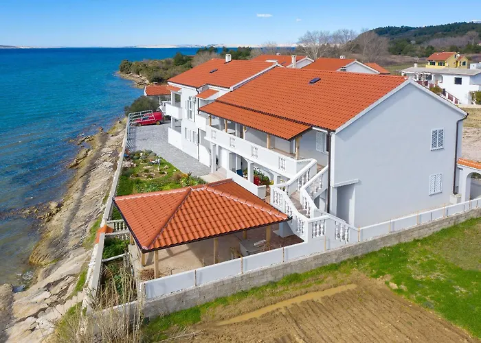 Gazic, No 2 شقة *