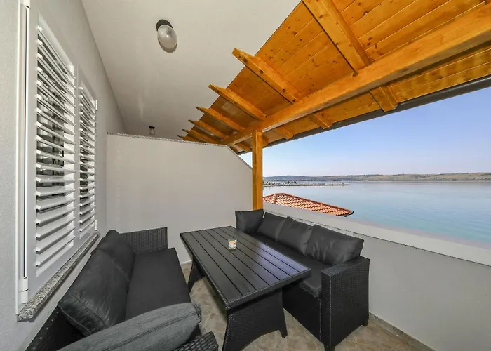 Gazic, No 2 * زادار